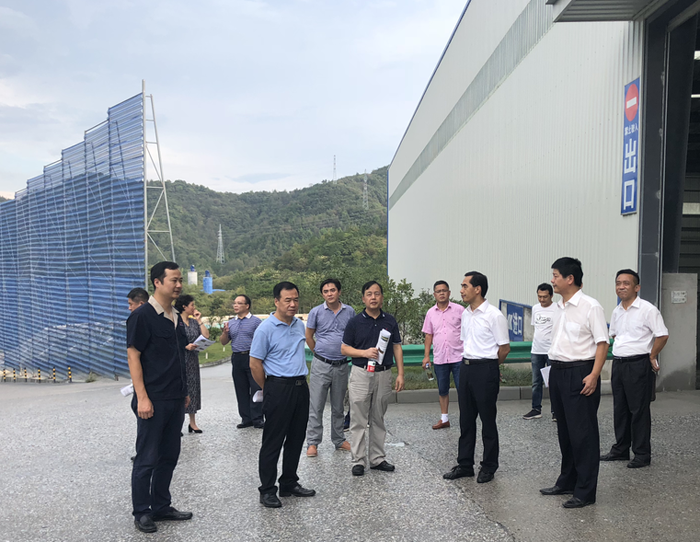 杭州市富阳区人大常委会考察团来我公司考察学习