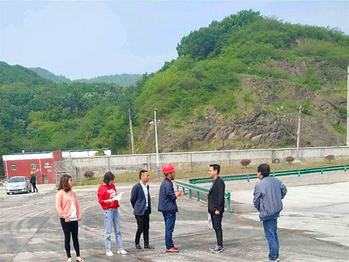 【鑫山码头】市环保督查组督查鑫山码头“一泊一策”整治落实情况