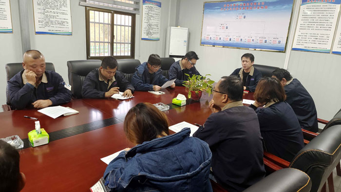 【杨家矿段】开展学习矿山安全宣讲教育活动专题会