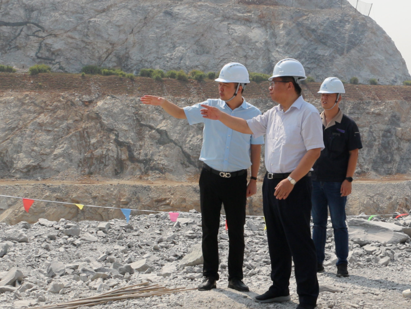 安庆市自然资源和规划局党组书记、局长徐浩莅临长银矿业督导检查矿山安全生产工作